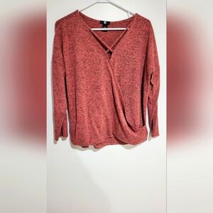 A & I Womens Wrap Longsleeve Shirt Red Size Medium.